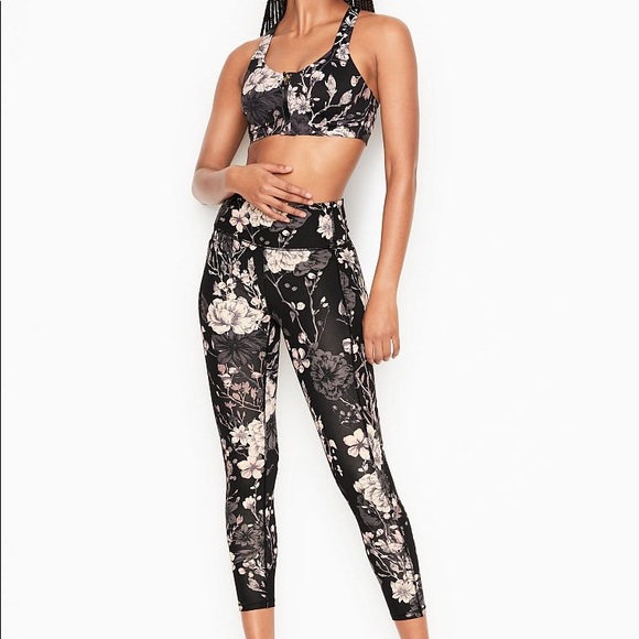 💕Victoria’s Secret💕 Small Lois Floral Print Essential Legging - Picture 2 of 3